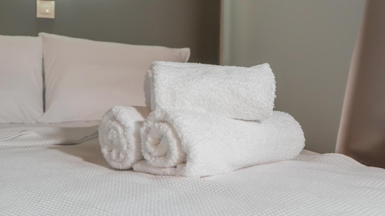 Spitakia-Cozy & Comfy Apartments 10Minutes From The Airport Artemida  Exterior photo