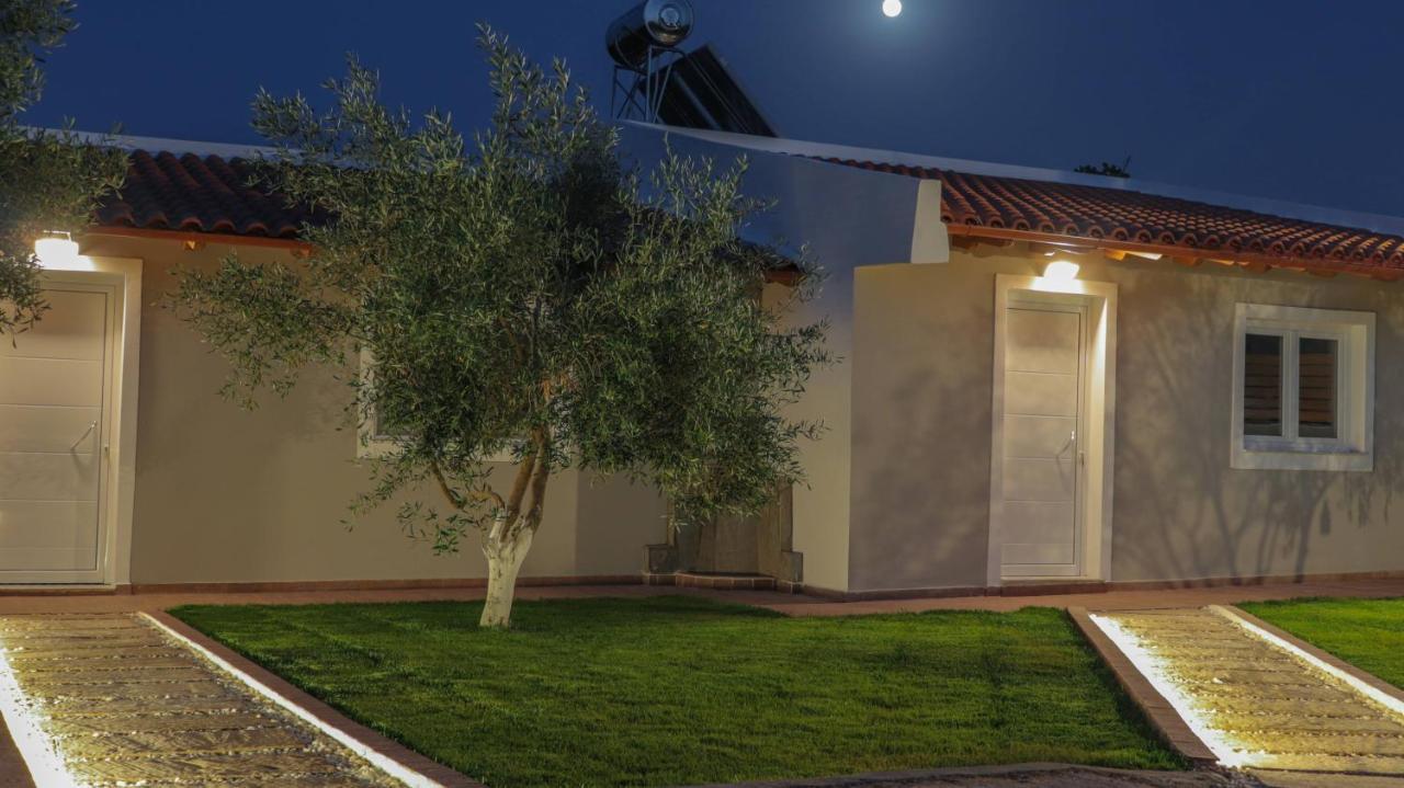 Spitakia-Cozy & Comfy Apartments 10Minutes From The Airport Artemida  Exterior photo